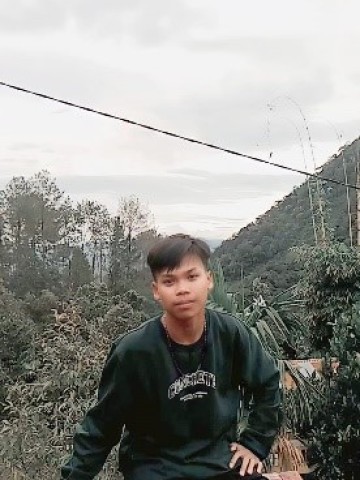 RESTU AZHARI GULTOM
